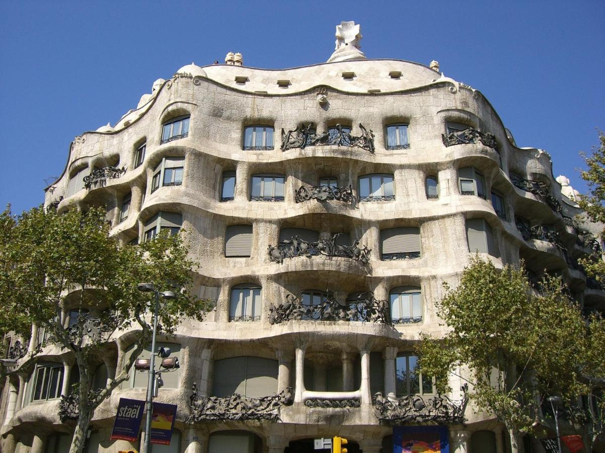 Girona - Modernist Apartments Next To Paseo De Gracia Barcelona Ngoại thất bức ảnh